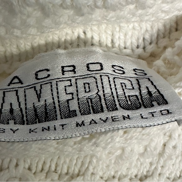 Elegant Women's Ivory Knit Sweater 100% Cotton hand knit USA - Picture 5 of 7